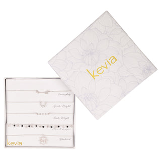 Silver Medallion Necklace Set
